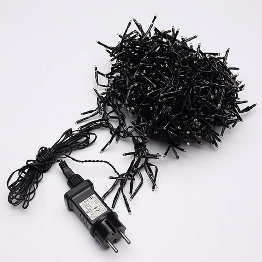 30M Christmas Fairy Lights – 1500 LED Outdoor Garland for Trees & Parties